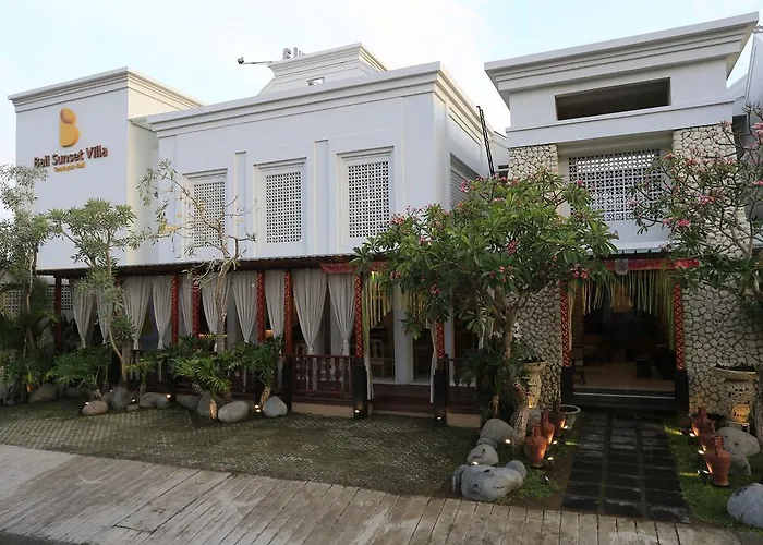 Bali Sunset Villa